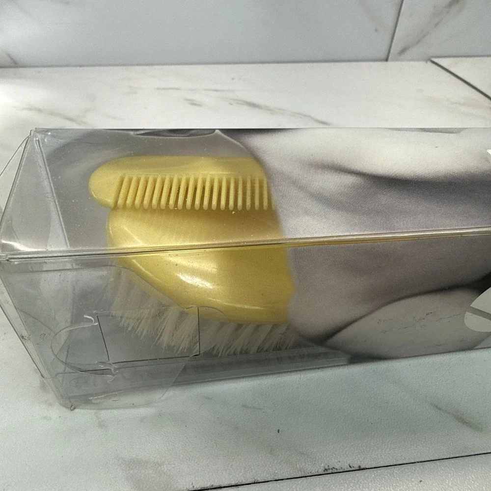 KENT✨Baby Brush Set✨White Bristle✨ Yellow Handles✨Comb✨BA28